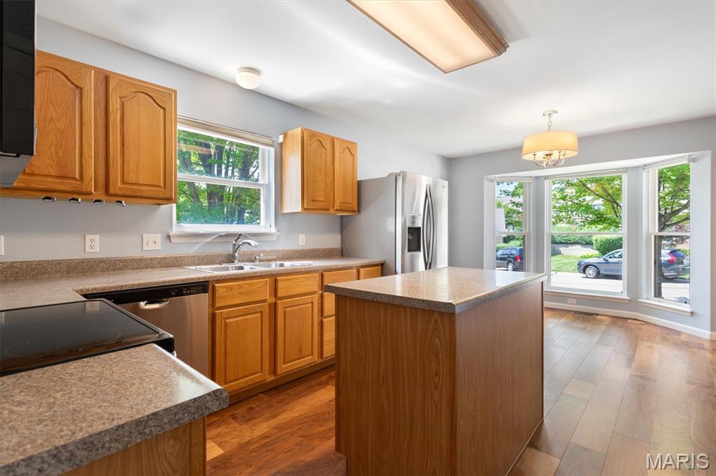 Country Bluff Villas - Residential