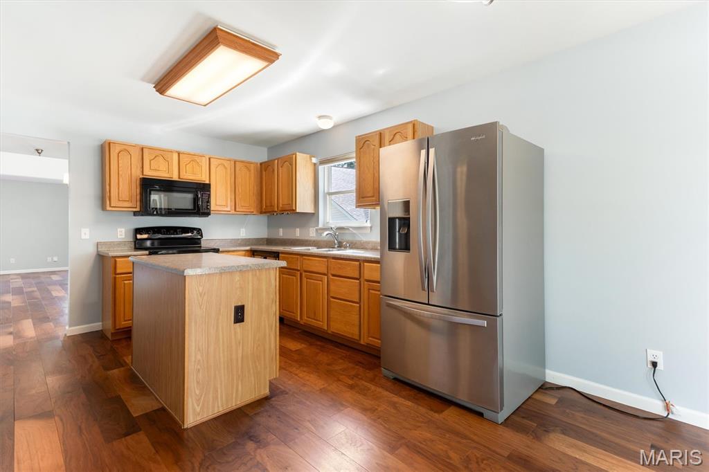 Country Bluff Villas - Residential