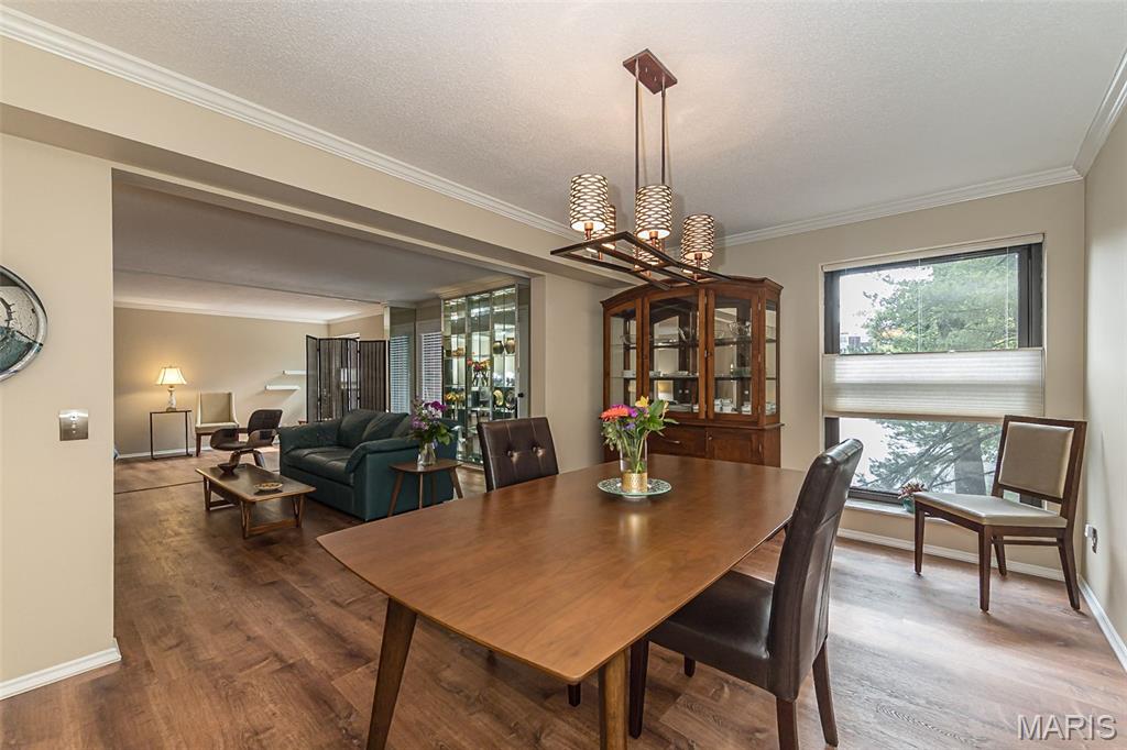 Coeur De Royale Condo Ph 4 Bldg - Residential
