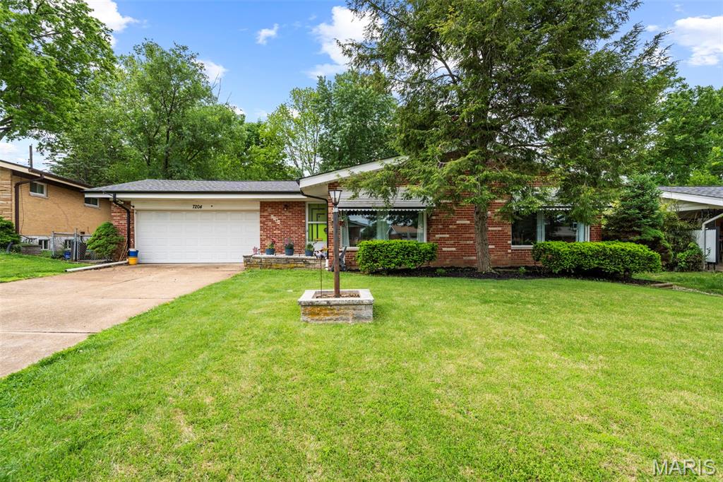 Laclede Meadows - Residential