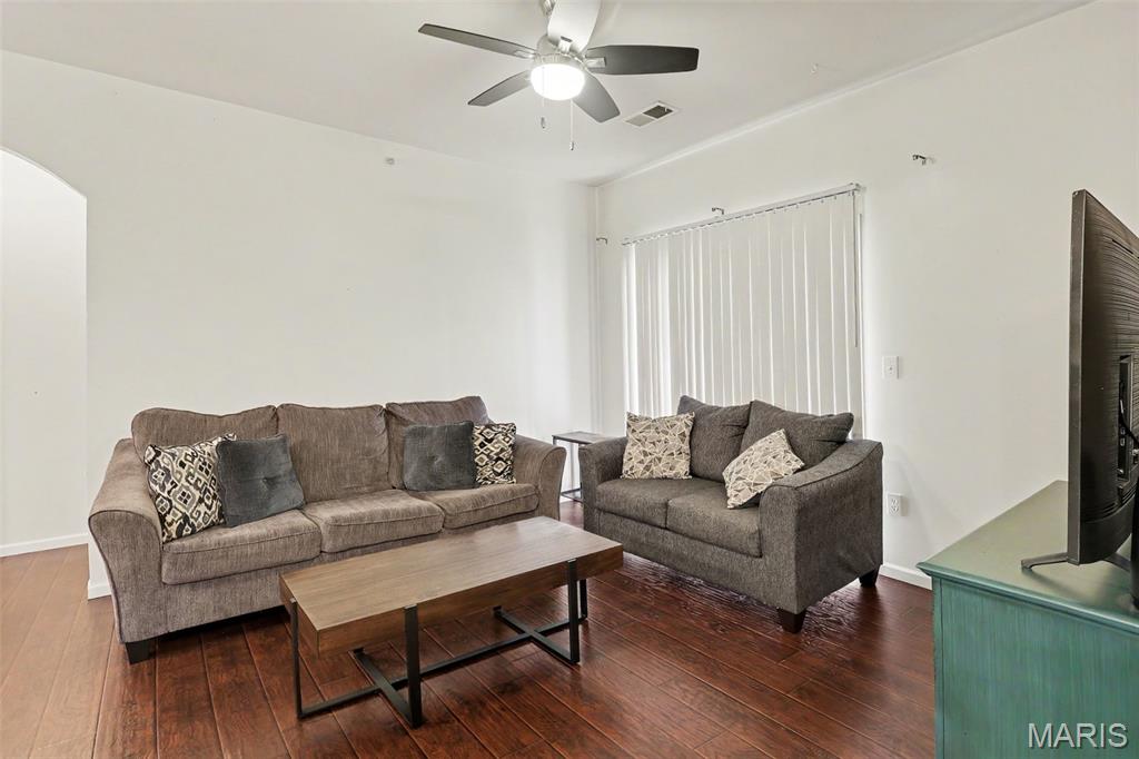 Bridgewater Cove A Condo 6th - Residential