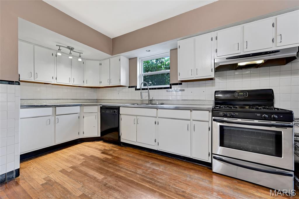 Ivanhoe Place Add - Residential