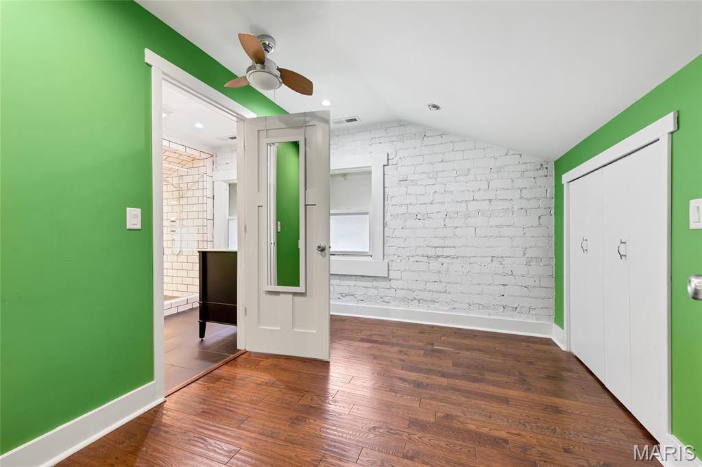 Ivanhoe Place Add - Residential