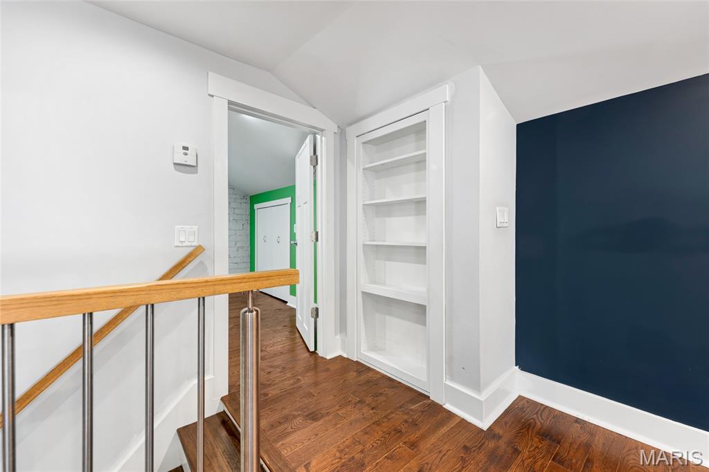 Ivanhoe Place Add - Residential