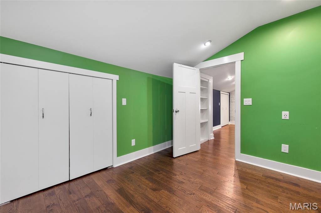 Ivanhoe Place Add - Residential