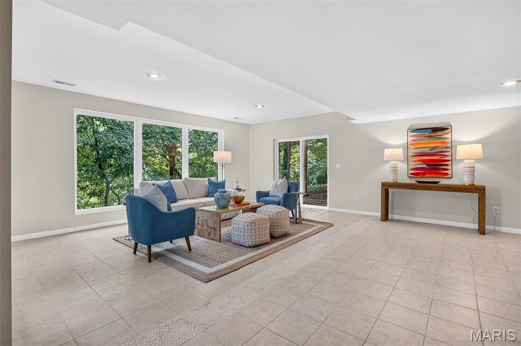 Chesterfield Lakes - Residential