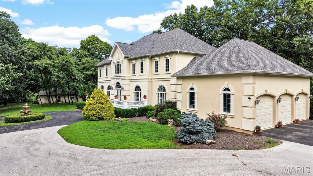 Chesterfield Lakes - Residential