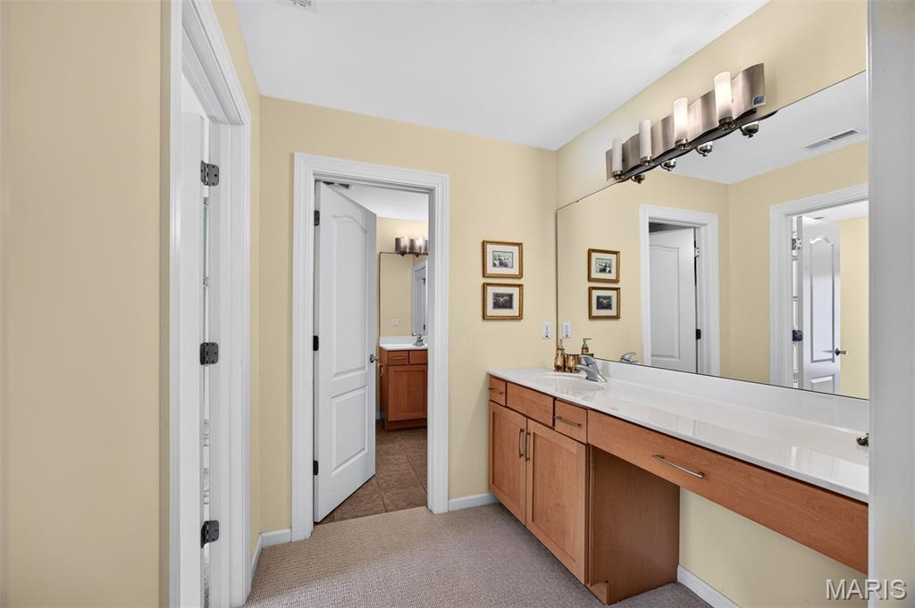 Chesterfield Lakes - Residential
