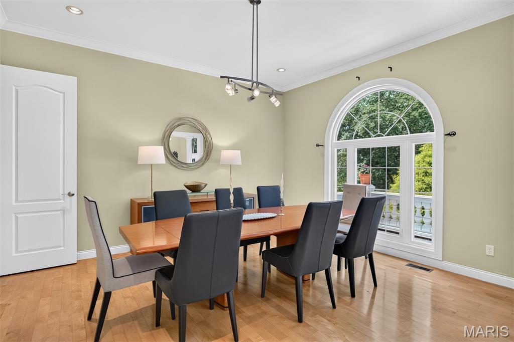 Chesterfield Lakes - Residential