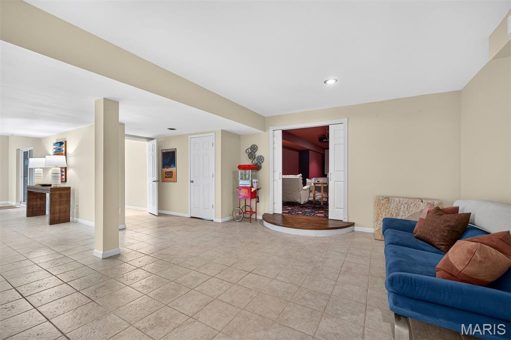 Chesterfield Lakes - Residential
