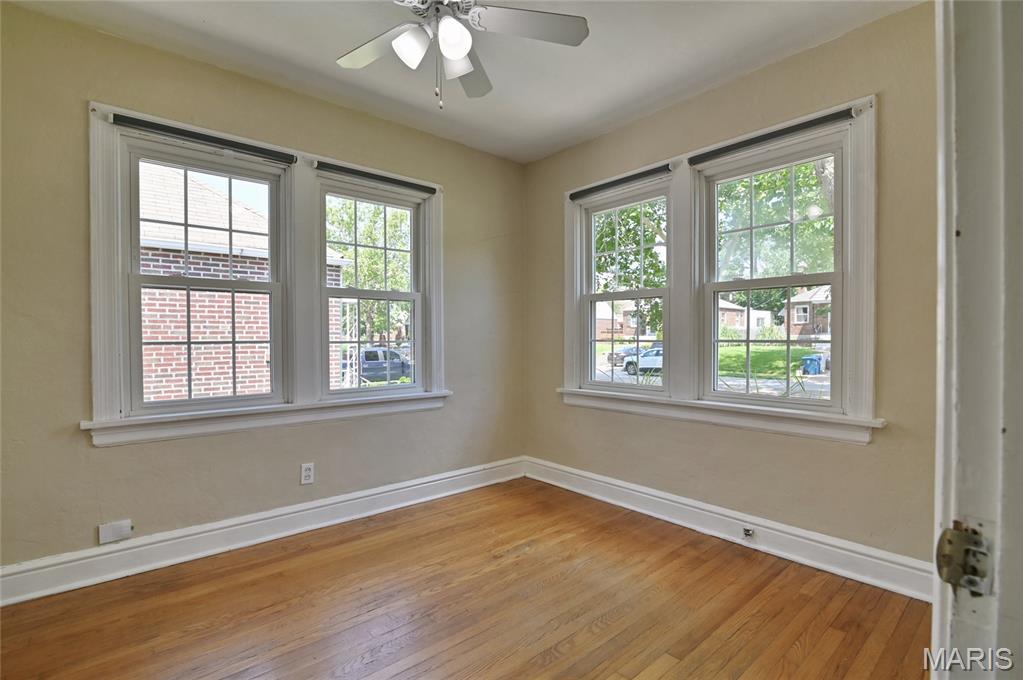 High School Lane - Residential