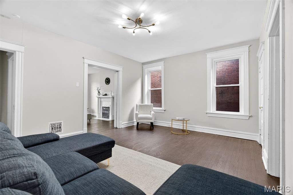 R W Hunts Add - Residential