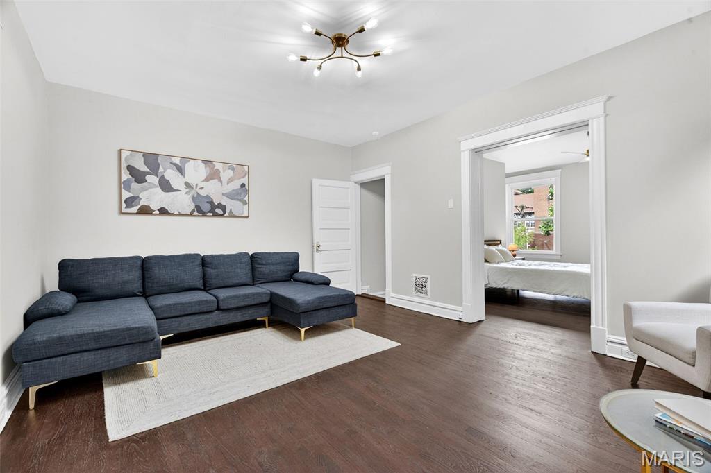 R W Hunts Add - Residential