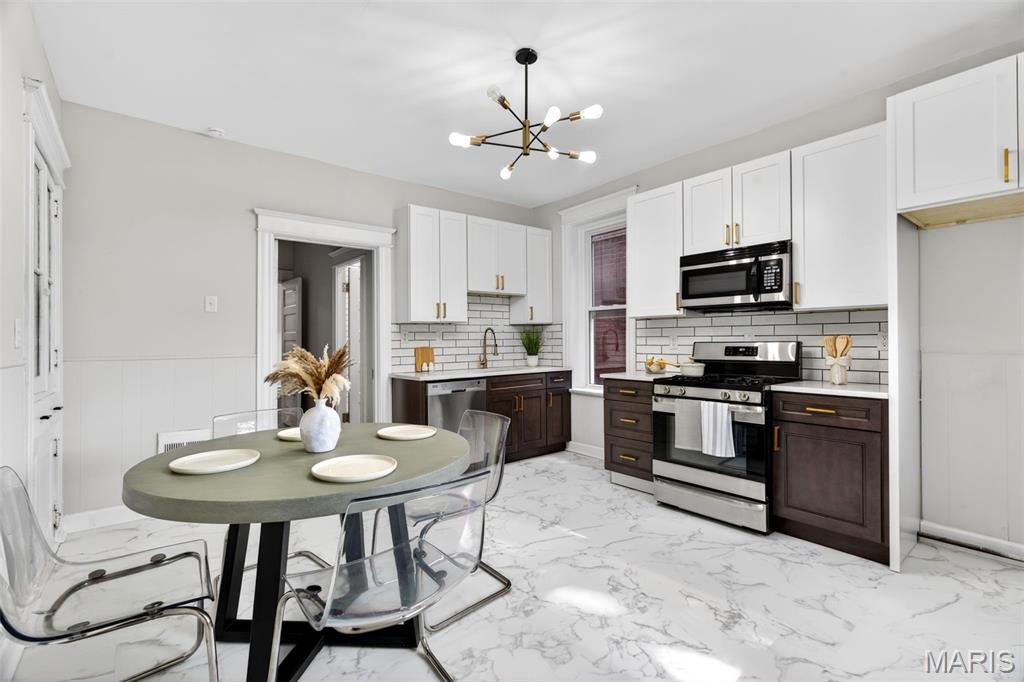 R W Hunts Add - Residential