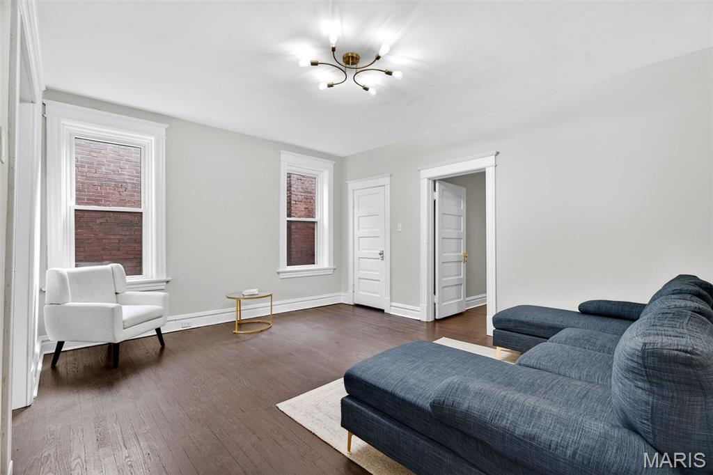 R W Hunts Add - Residential