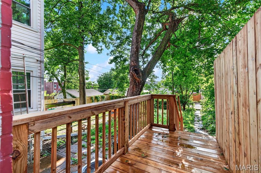 R W Hunts Add - Residential