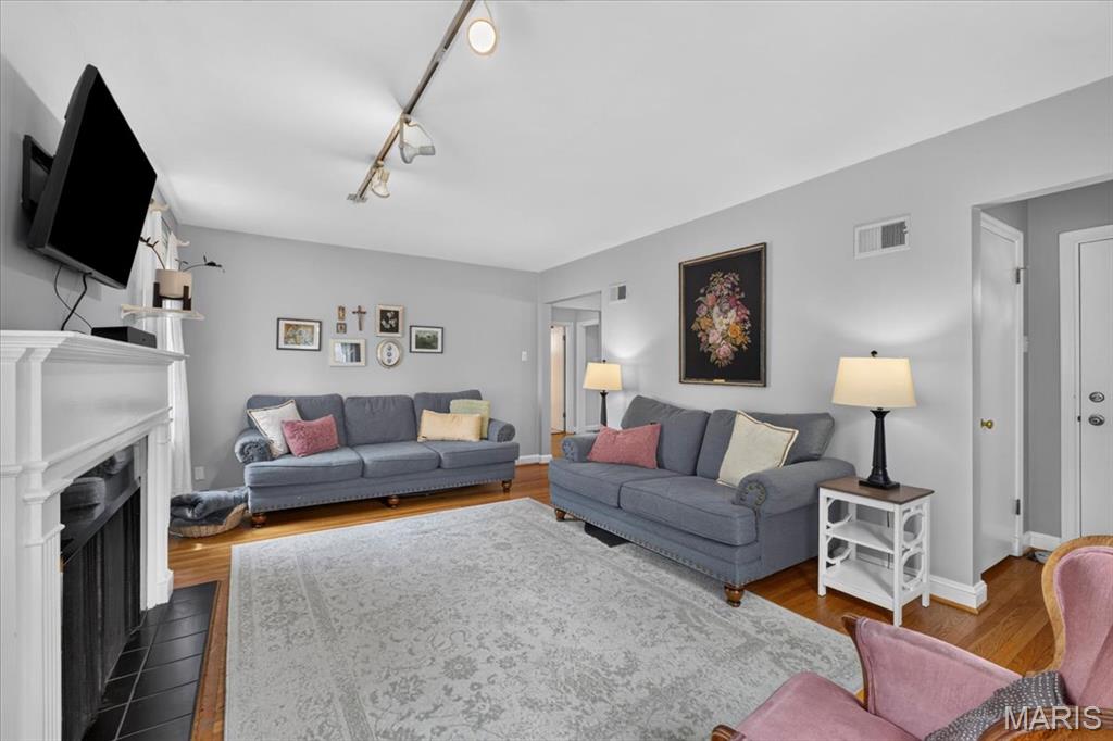 Blackberry Terrace - Residential