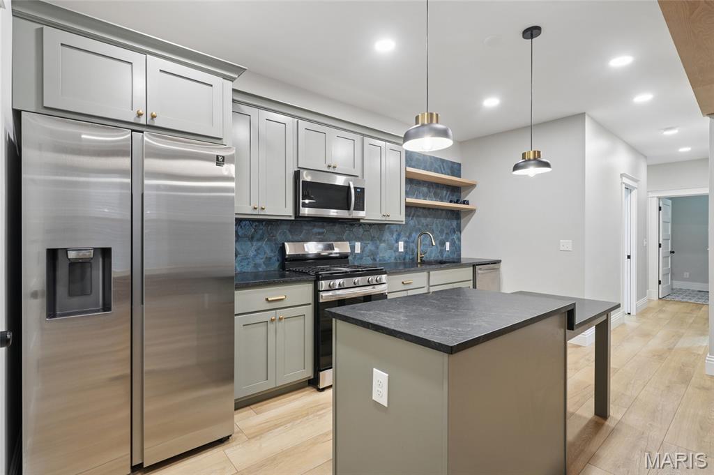 Tyler Place Add - Residential