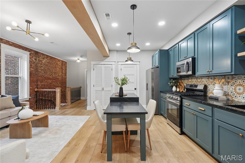 Tyler Place Add - Residential
