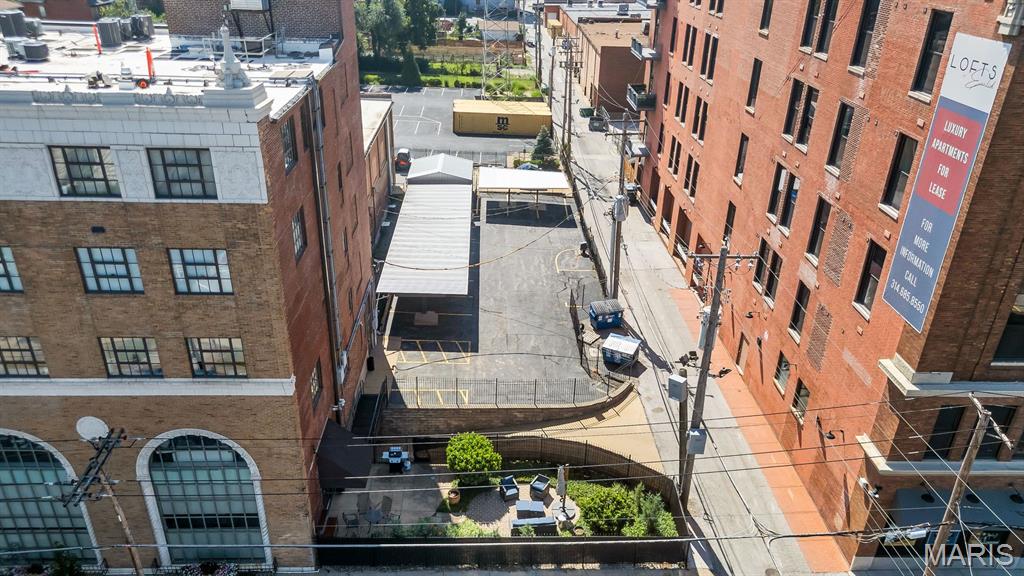 Maison Lofts - Residential
