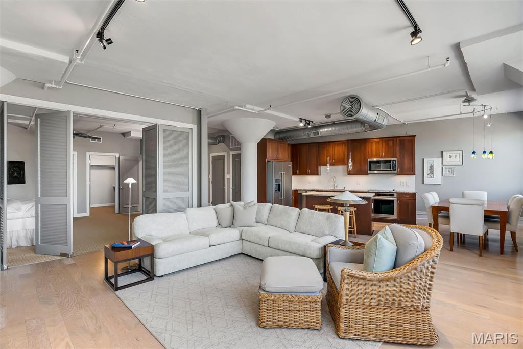 Maison Lofts - Residential