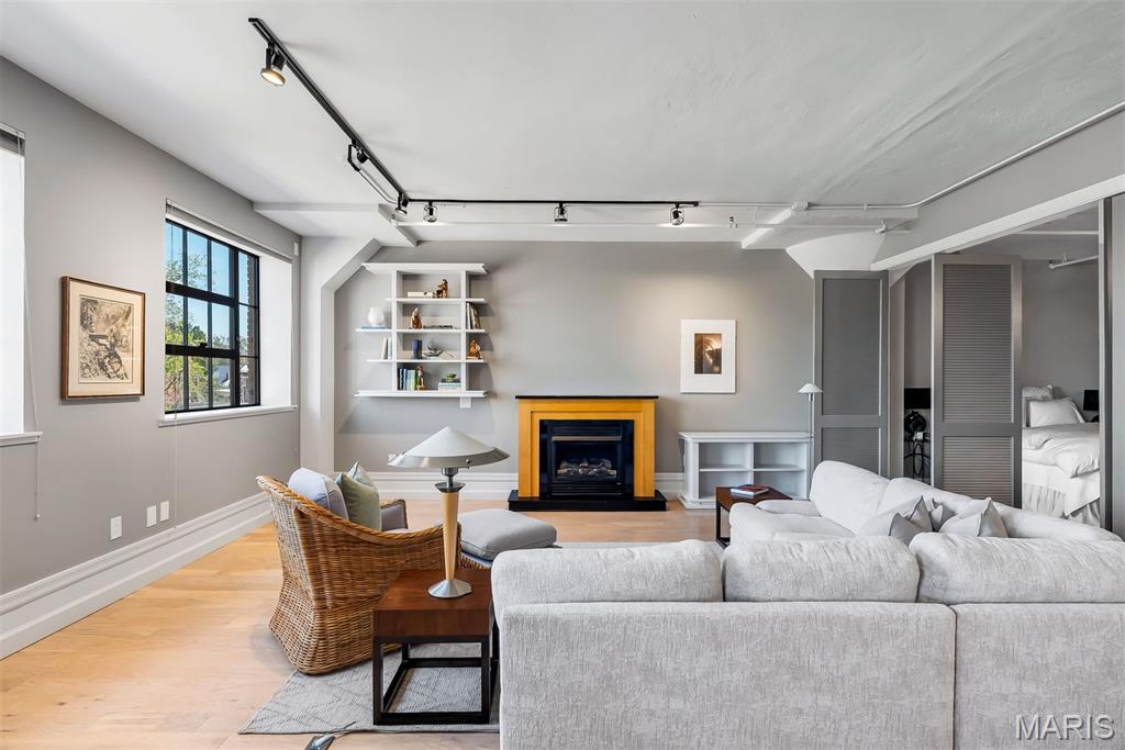 Maison Lofts - Residential