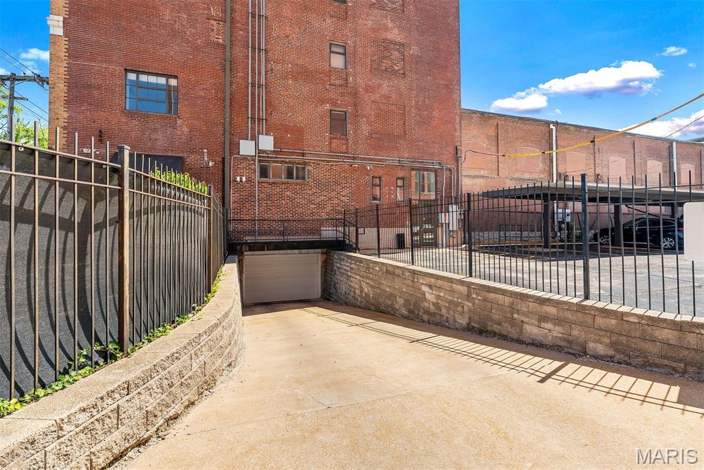 Maison Lofts - Residential