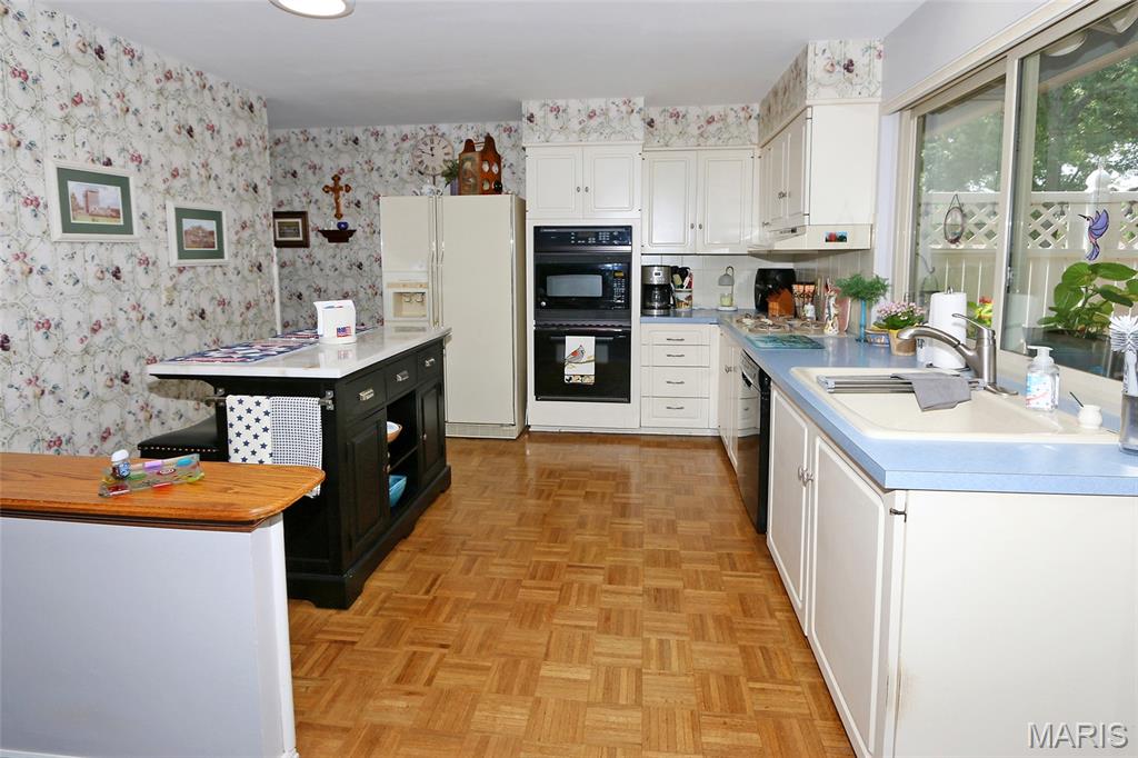 Mayer Wedgwood Green Pheasant Run 4 - Residential