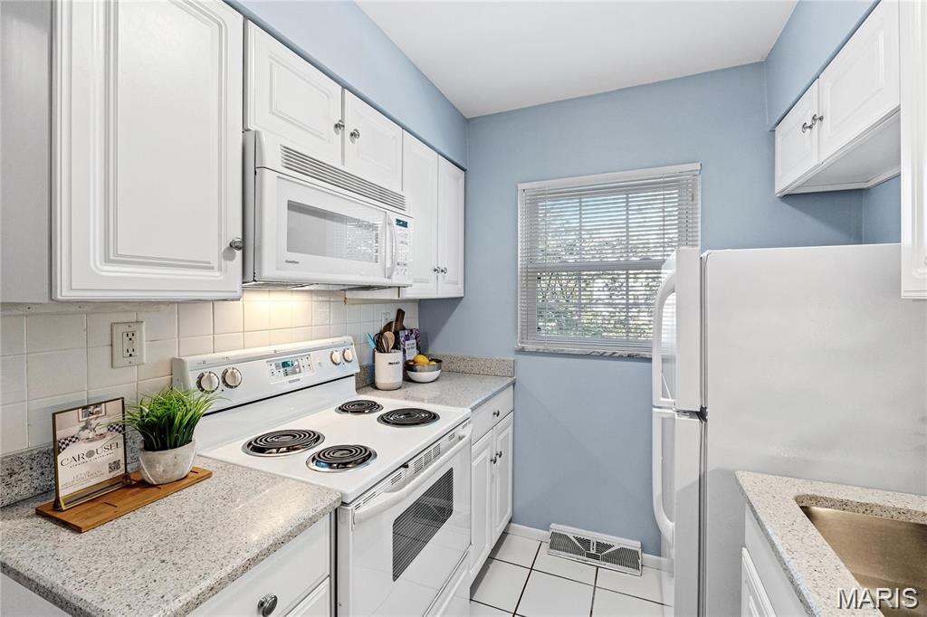 Candleberry Condo - Residential