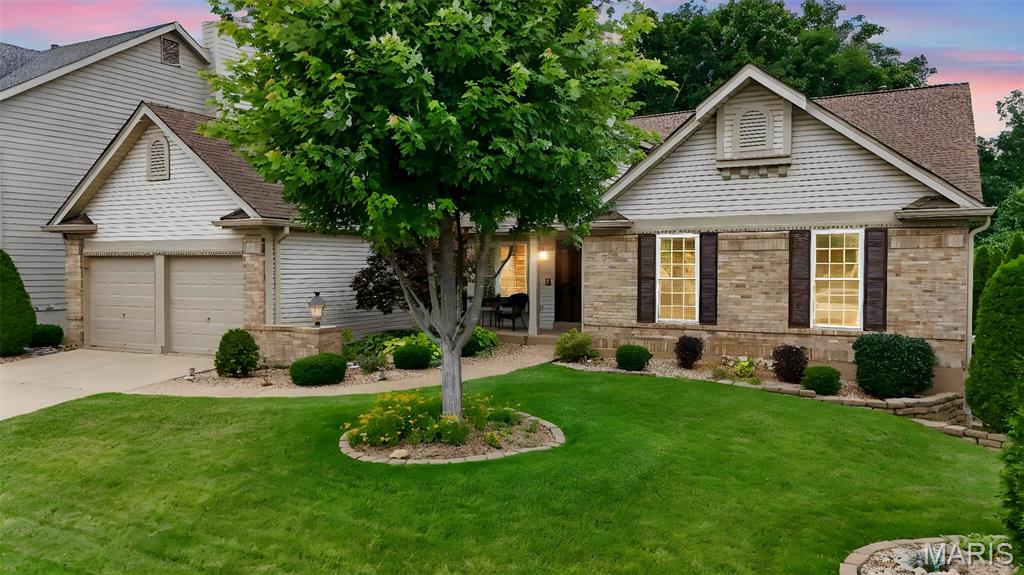 This amazing home shows pride of ownership inside and out!! Be awed by the architectural features not
found in most homes. Formal dining with tray ceiling, crown molding opening to a vaulted family room
with view of the pond & golf course, lush trees & gardens makes a tranquil retreat. Step out from the
breakfast rm to a composite deck. The kitchen features granite counter tops stainless appliances, nice
size island and more vaults!! The master is vaulted, walk in closet, 4 window bay. The master bath with
palladium win, double updated vanity, separate. shower & ceramic tile is fantastic! There is a den /office on main
floor, 2 additional bedrooms. Down to the finished walkout lower level featuring a 4th bedroom, family rm,
workout room, play rm, full bath, kitchen area with sink, frig, microwave. stone and brick, sprinkler
system! so much more. An amazing association, Pool, Fireworks, Halloween events, Movie nights, Parades, Breakfast with Santa, this is a wonderful community and place to call home!  Location is amazing. Will not last Go to Turtlecreekofallon.com to see all the wonderful events this subdivision offers