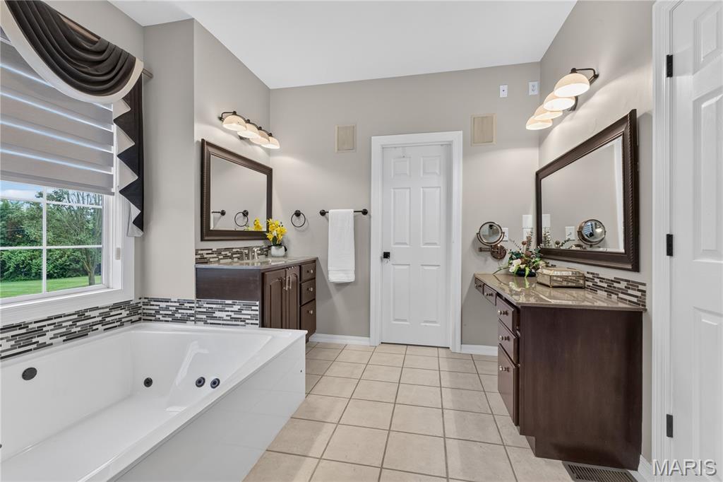 Dunhill Farm - Residential