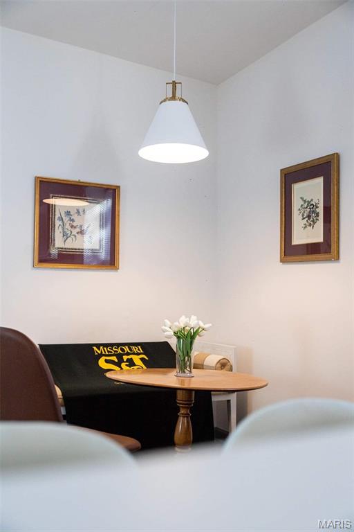 Lindenwood Twnhm - Residential Lease