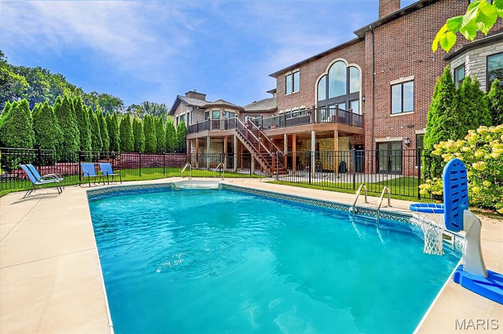 Thornhill Estates 5 - Residential