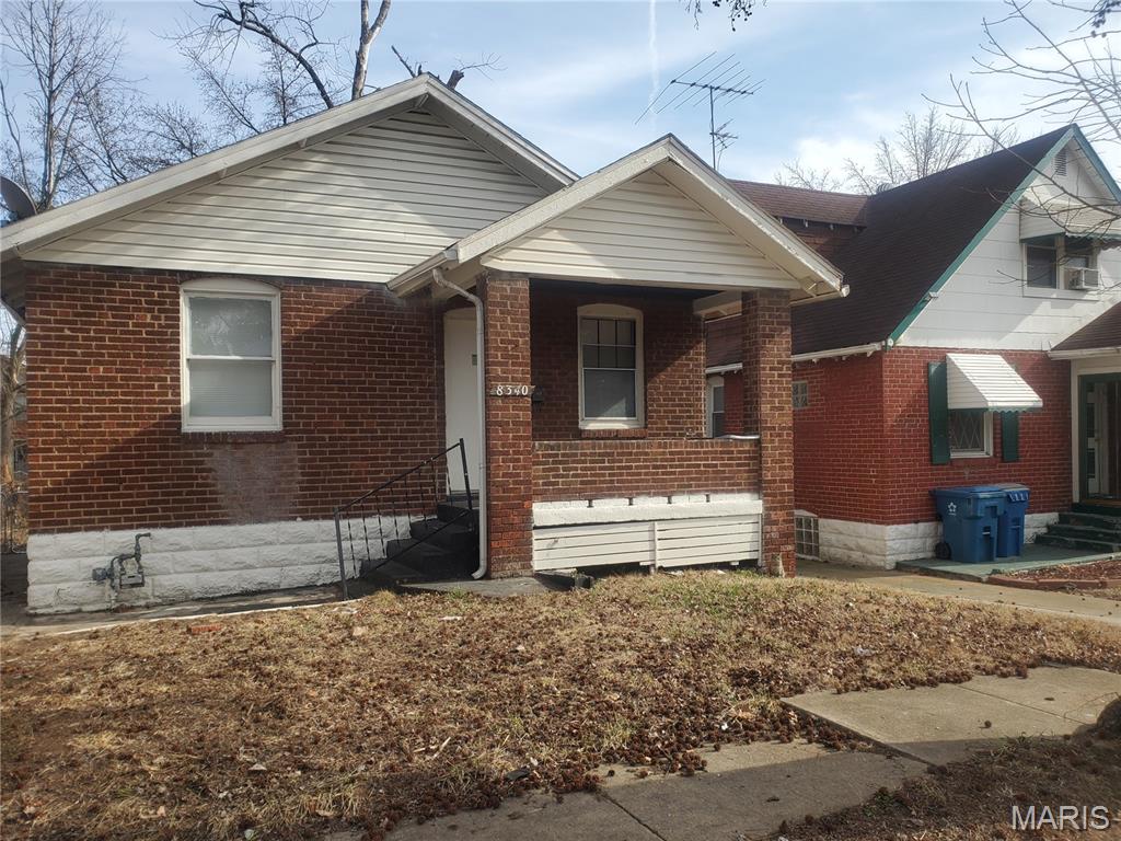 Great Investment Opportunity or Perfect Starter Home!
Welcome to 8340 Eton Pl, Saint Louis, MO 63136—a move-in ready 2-bedroom, 1-bath single-family home offering 750 square feet of comfortable living space. This property is a great fit for both first-time homebuyers and savvy investors looking to add a strong, cash-flow-friendly home to their portfolio. The home has passed occupancy inspections, providing peace of mind and a smooth transition for the next owner. Whether you choose to rent it out immediately or move right in, this property offers flexibility and long-term value in a consistently high-demand rental area. Solid structure, functional layout, and ready for its next chapter—this is a true turnkey opportunity.