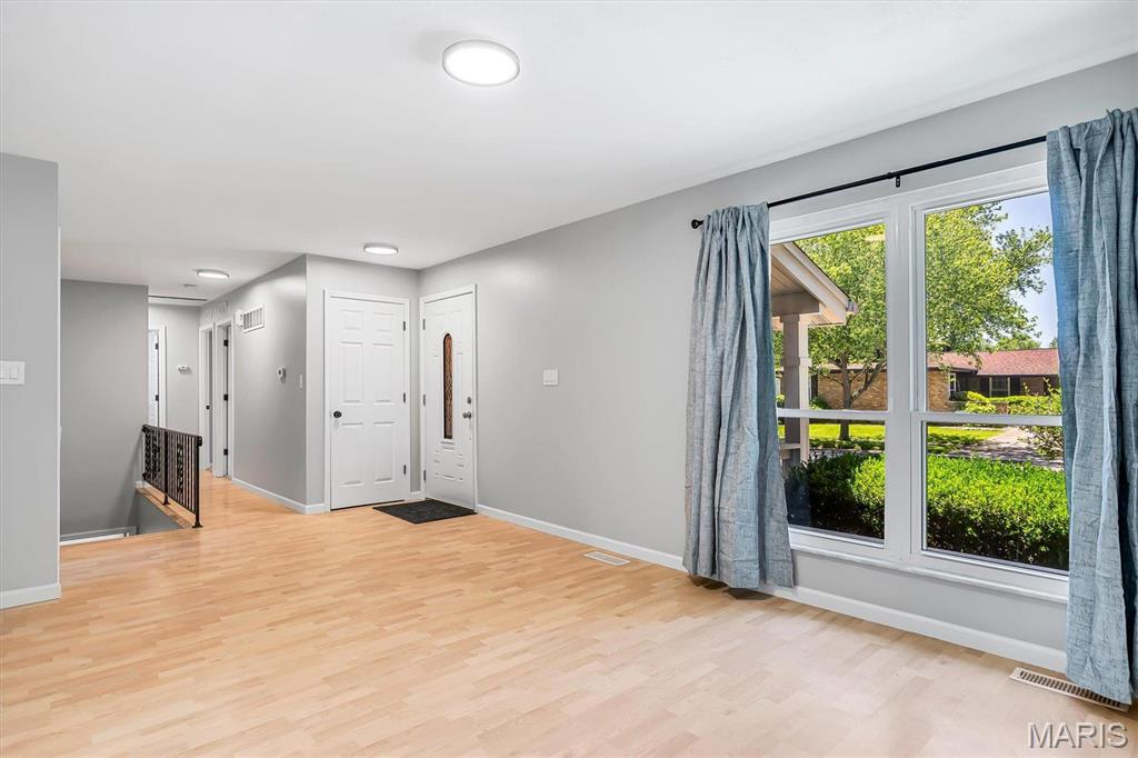 Westglen Woods 5 - Residential Lease