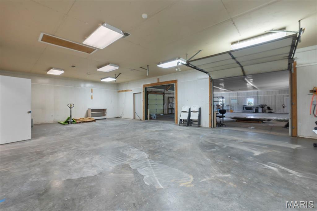 Marquand - Commercial Lease
