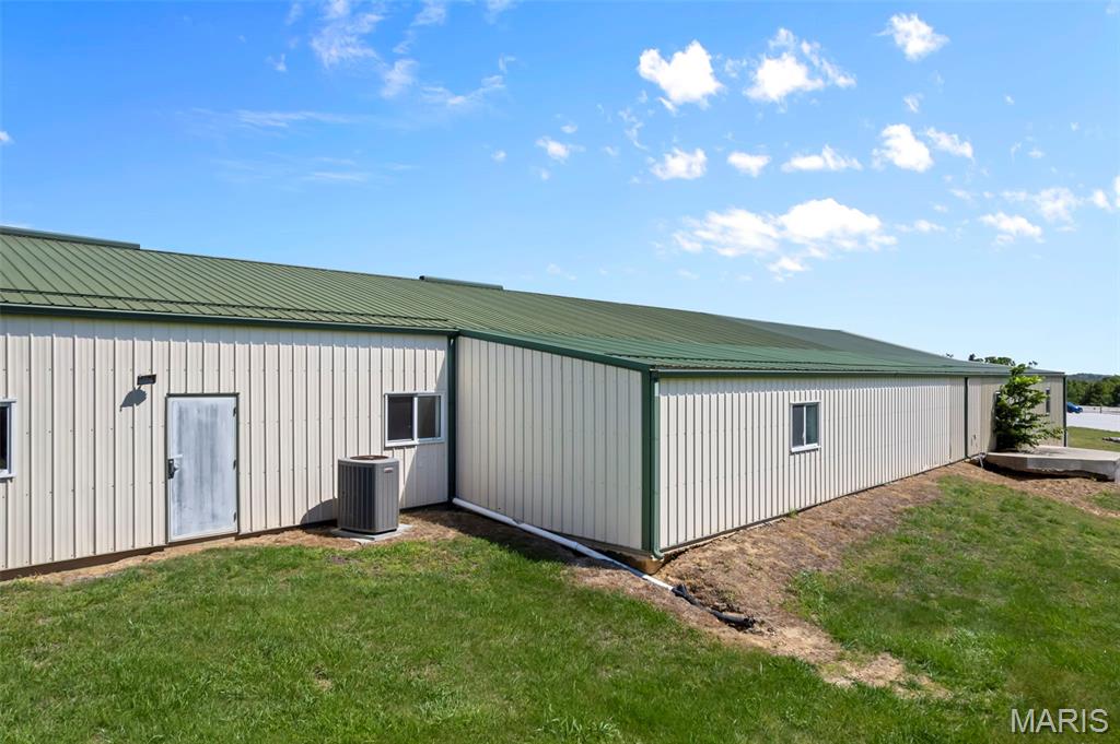 Marquand - Commercial Lease