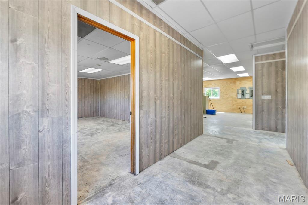 Marquand - Commercial Lease
