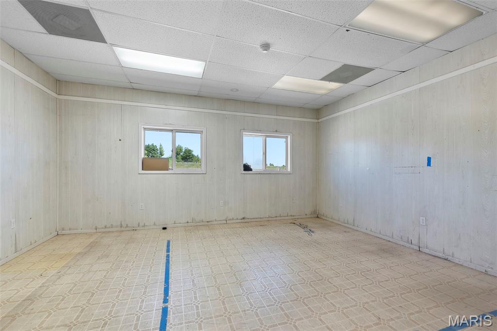 Marquand - Commercial Lease