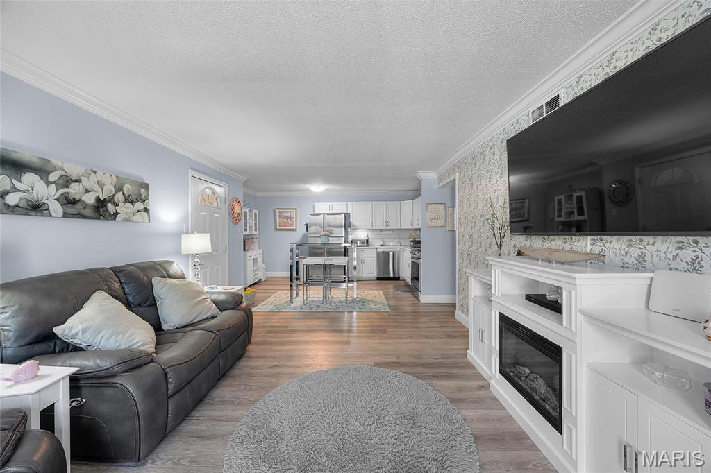 Oakville Commons Condo - Residential