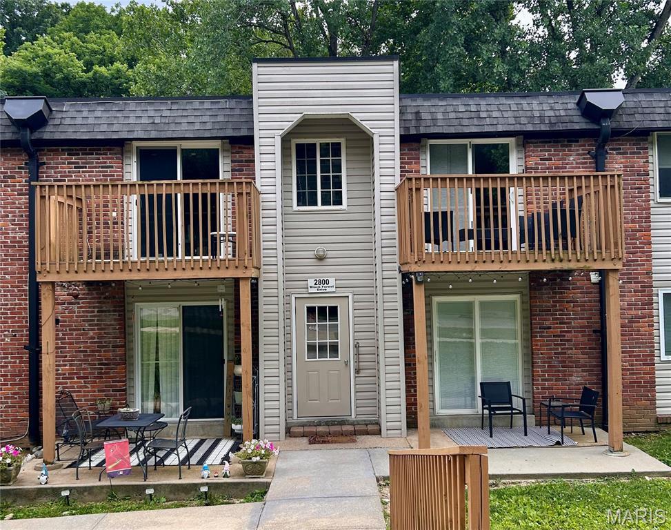 Oakville Commons Condo - Residential