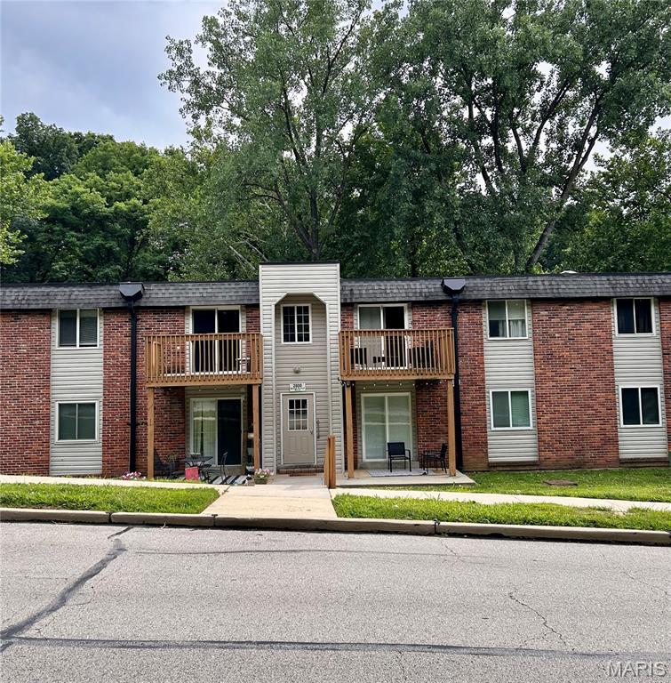 Oakville Commons Condo - Residential