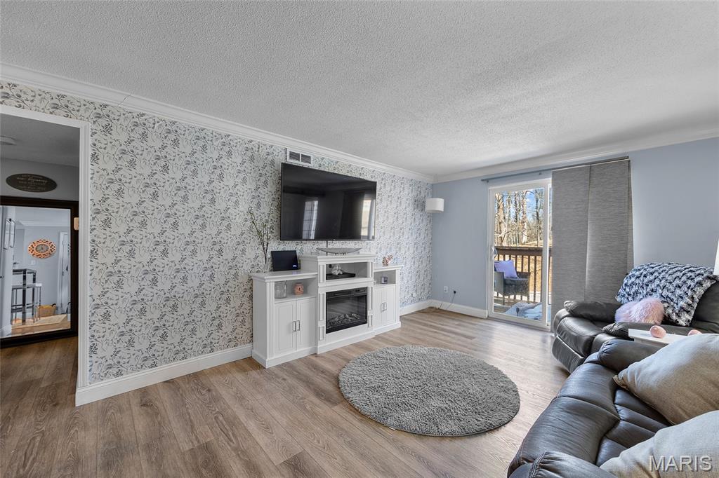 Oakville Commons Condo - Residential