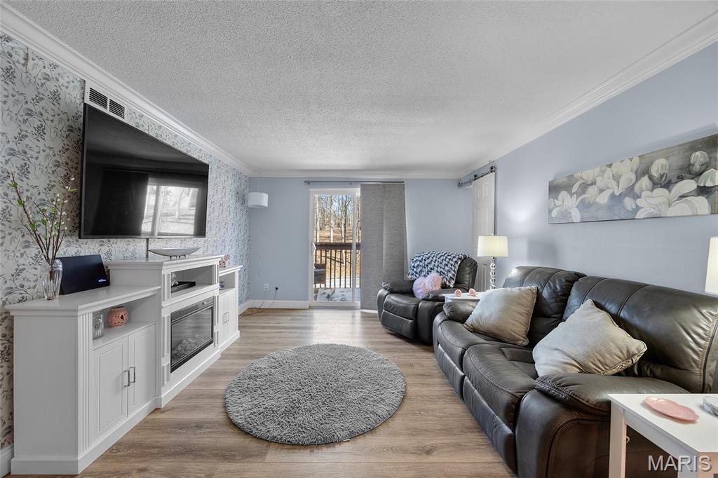 Oakville Commons Condo - Residential