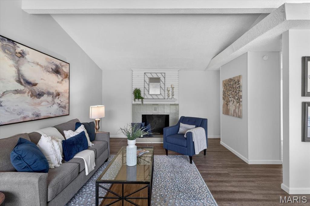 Robinwood 7 - Residential