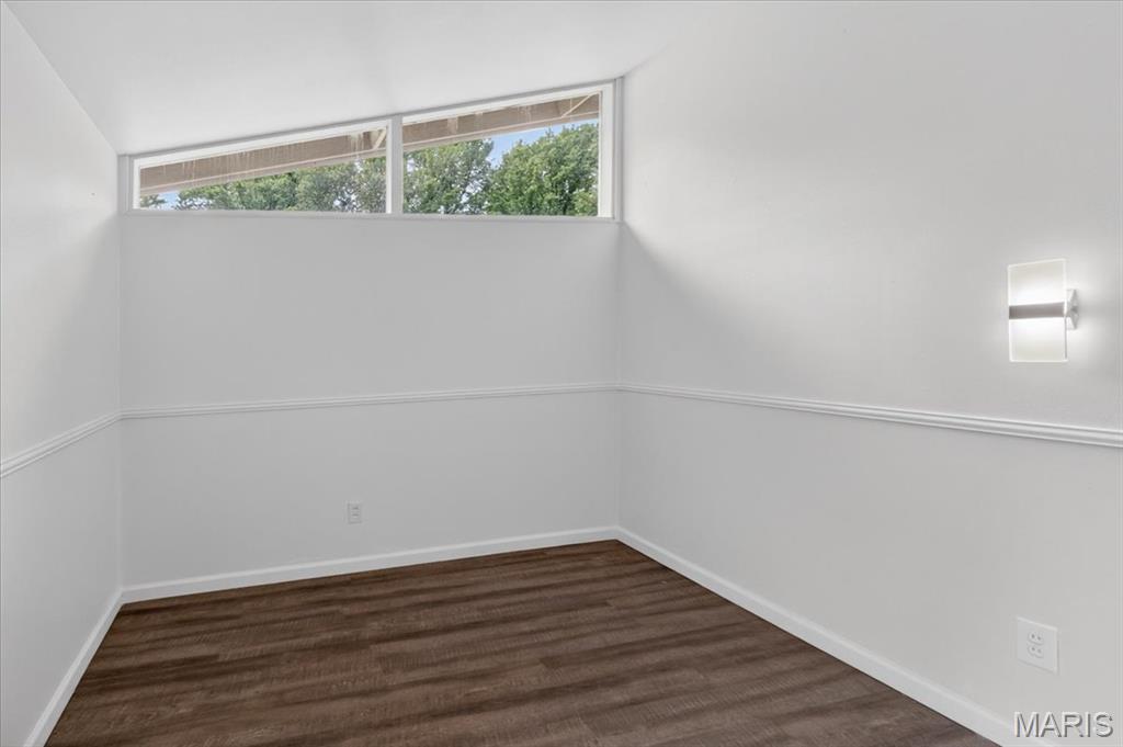 Robinwood 7 - Residential