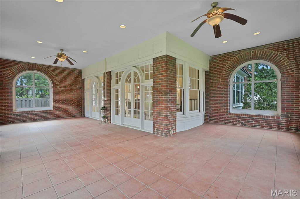 Maryland Terrace - Residential