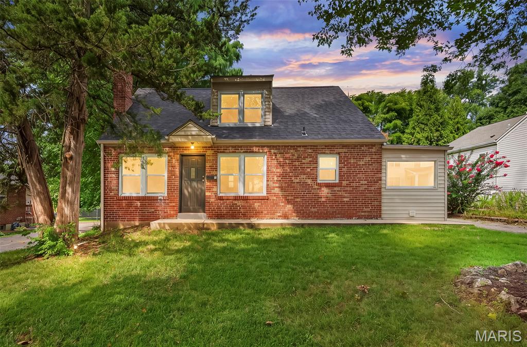 Renovated, move-in ready, and tucked into the coveted Webster Groves School District — this 3+ bedroom charmer delivers the updates buyers wait for and the features this neighborhood rarely offers. The reimagined kitchen anchors the main level, where two bedrooms and a beautifully renovated full bath create rare one-floor living flexibility. Upstairs, the private primary suite is a true retreat: en suite full bath, walk-in closet, and bonus sitting areas ideal for a reading nook, office, or morning coffee spot. The finished lower level adds approximately 400 square feet of living space plus a bonus room — playroom, gym, guest space, you decide — with brand-new carpet here and on the second floor. Outside, a large, level .18-acre lot offers room to garden, play, and entertain, while the oversized 2-car garage (a true unicorn in this 1950s housing stock) handles vehicles, storage, and hobbies with ease. All of this minutes from downtown Webster Groves, Oakhaven Park, and the Manchester Road corridor, with quick access to I-44, Clayton, and Brentwood. Approximately 1,870 total finished square feet of turnkey living in one of St. Louis County’s most sought-after school districts.
