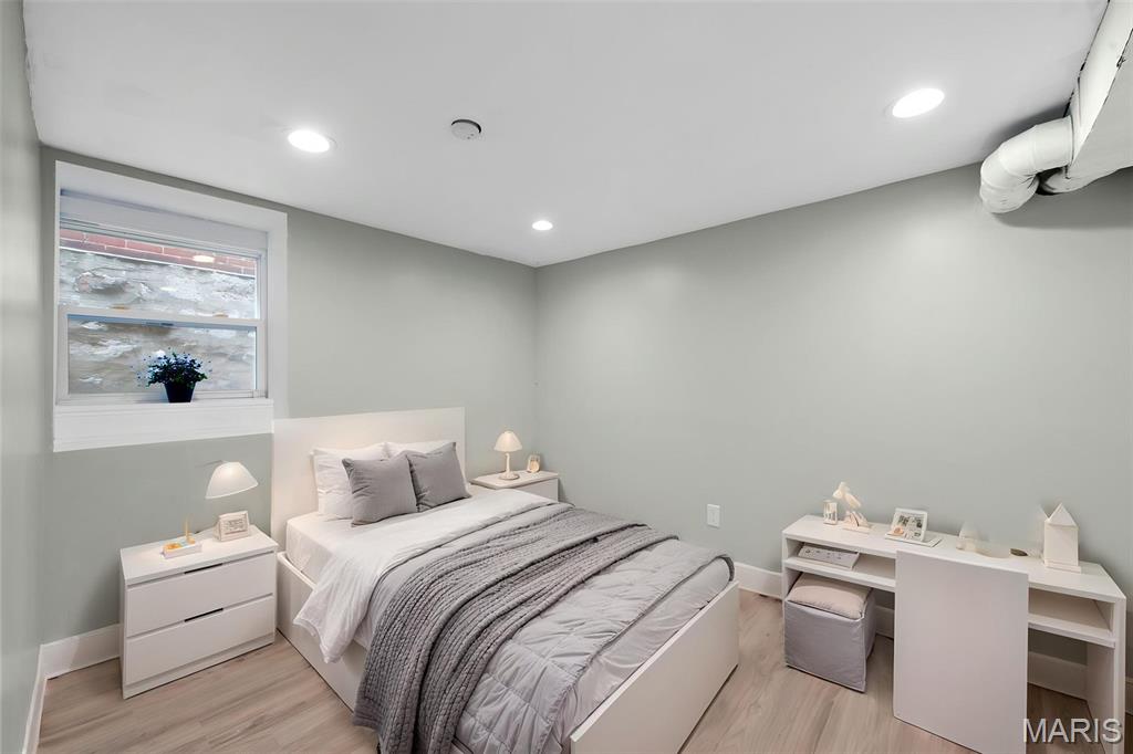 Laclede Rose Course - Residential