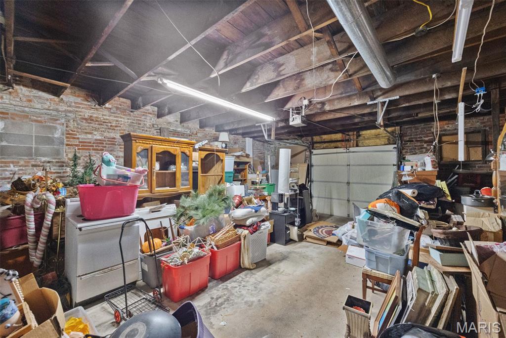 Old Town - Commercial Sale